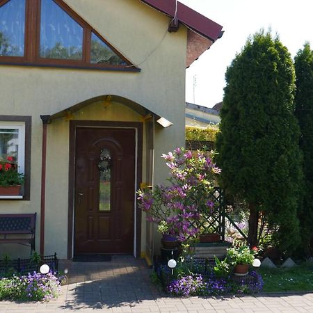 Villa Dom We Fromborku Esterno foto